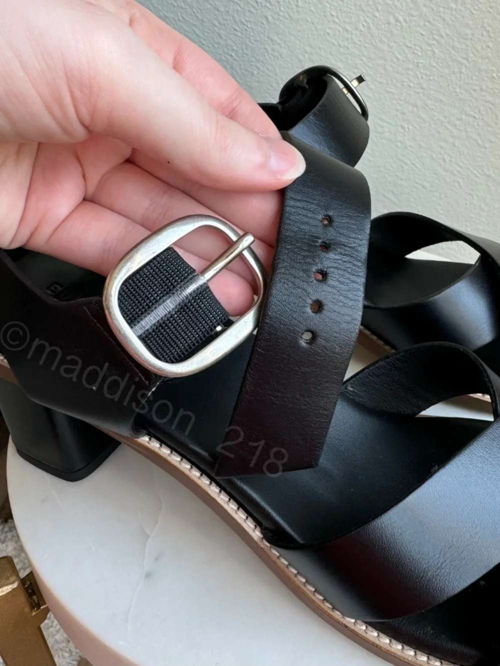Everlane Leather Buckle Heel Sandals Black size 10 Block Chunky Heel Big Buckle - Picture 7 of 16